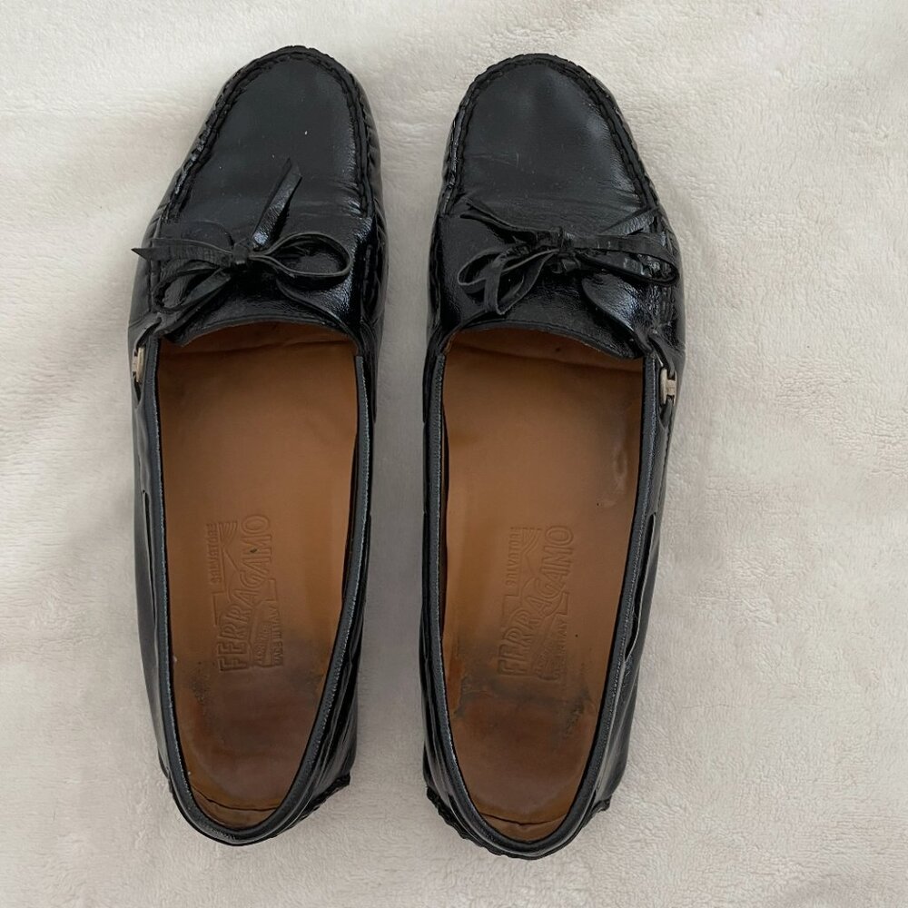 Salvatore Ferragamo Women Moccassin Shoes (Size 9)